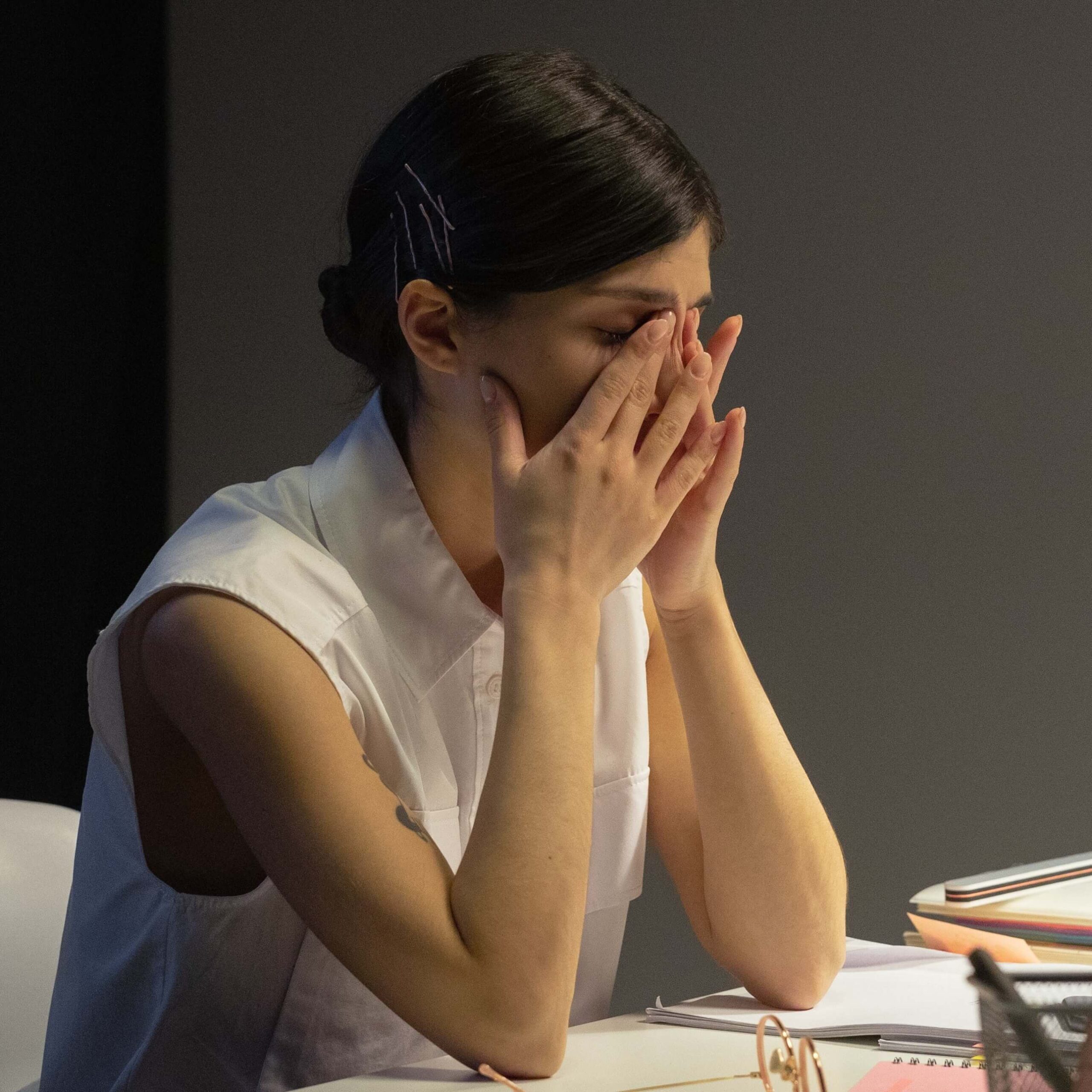 mauzenial worried mom